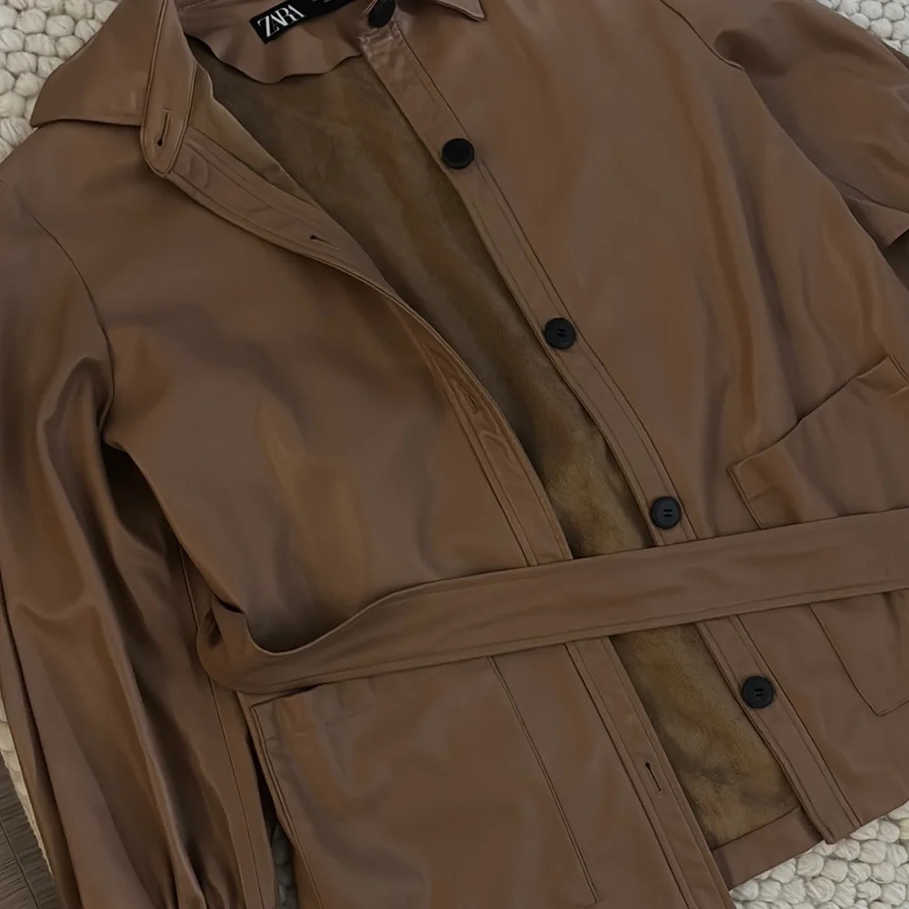 ZARA Brown Faux Leather Jacket with Belt - Picture 4 of 4